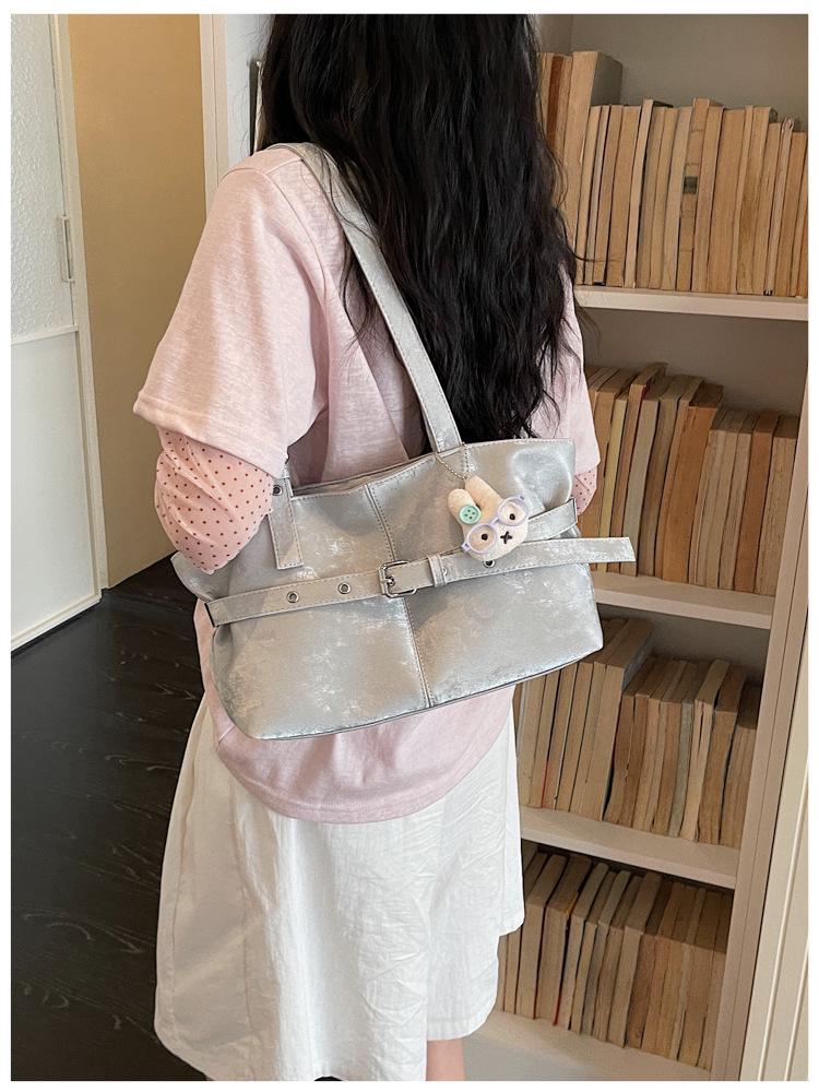 2026 New Style Korean Women's Daily Commute Bag - Fashionable Large Capacity Single Shoulder Tote
