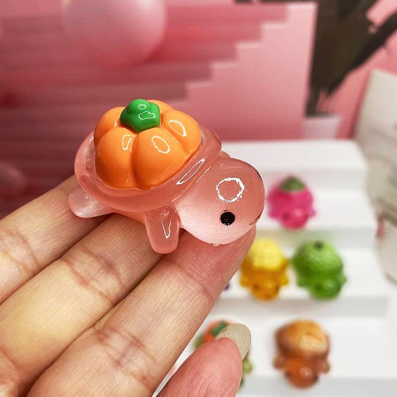 

2Pcs Luminous Vegetable Fruit Turtle Fish Tank Decor Glow In The Dark Figures Garden Micro Flower Potted Landscape Ornament