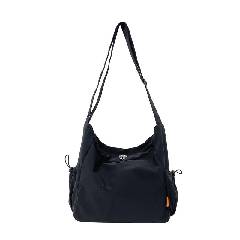 Large capacity simple tooling wind messenger bag women's solid color lightweight tote bag summer sports shoulder bag