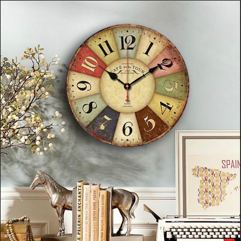 European Creative Wall Living Room Clock Silent Wooden Wall Clock Stylish Modern Quartz Wall Retro