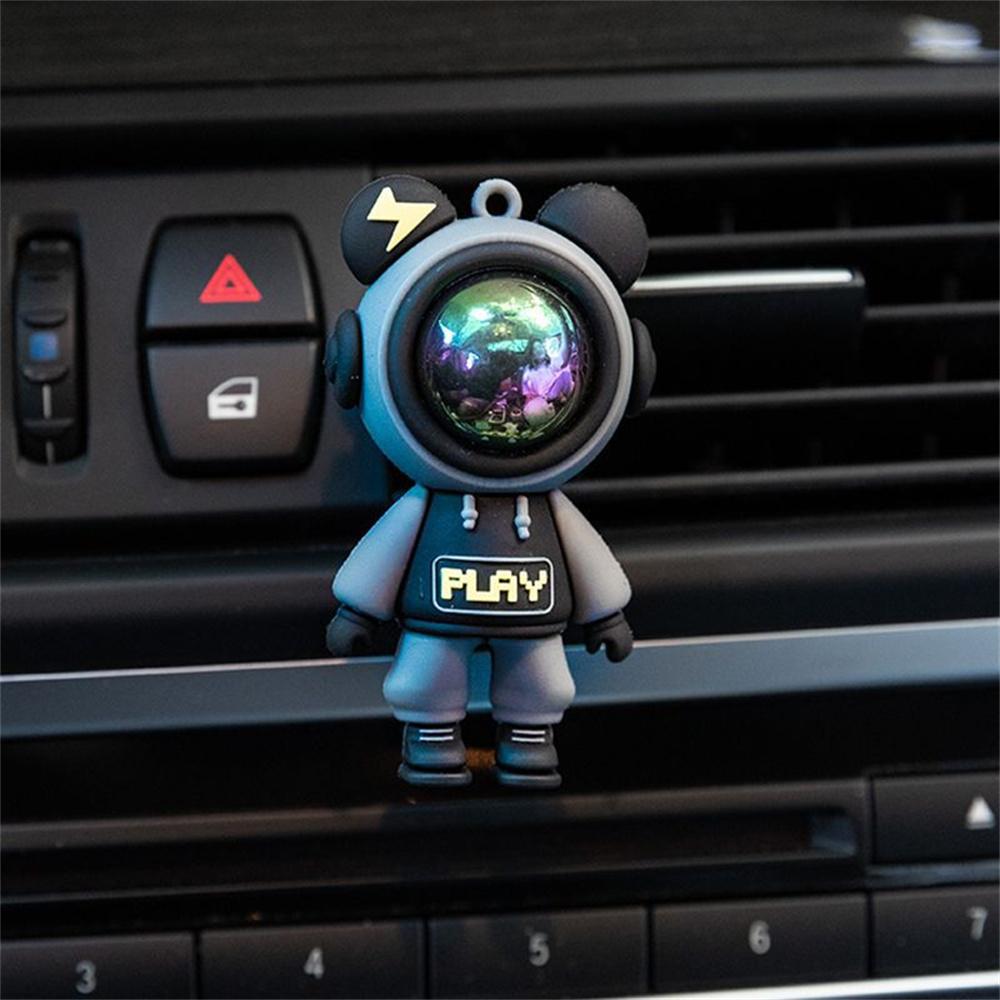 Car Air Outlet Perfume Clip Cartoon Astronaut Air Freshener Conditioning Auto Air Outlet Car Aromatherapy Interior Accessories