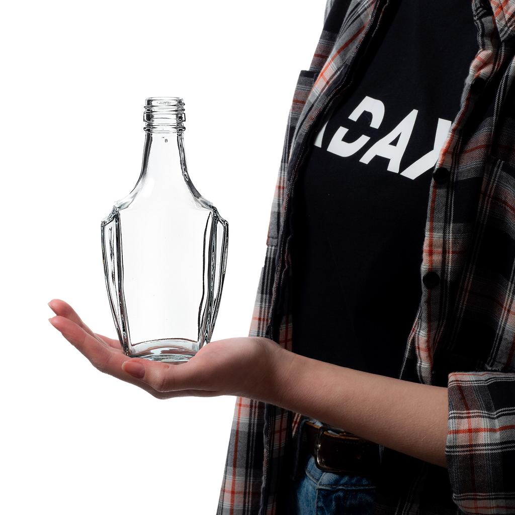 KADAX Glass Bottle for Liqueur 250ml with Long Cap 5pcs.