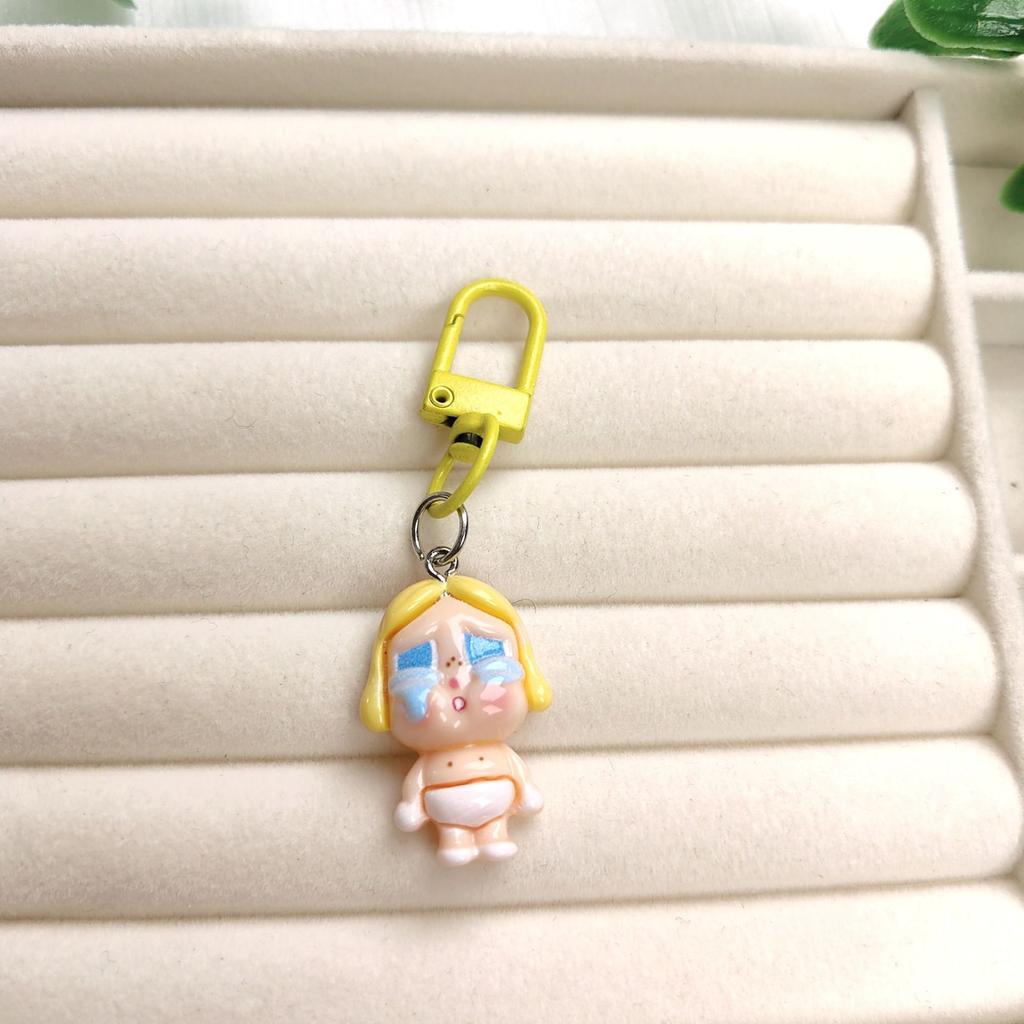 Cute Crying Baby Girl Cure Keychain Mobile Phone Pendant Girl Soft Cute Backpack Jewelry Girlfriend Couple Gift