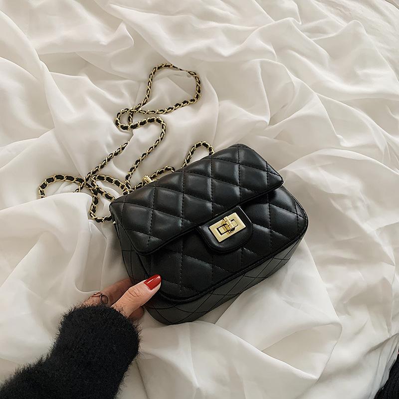 Letní nová populární všestranná dámská taška přes rameno crossbody taška diamantová mřížka řetízek módní niche jednoduchá retro