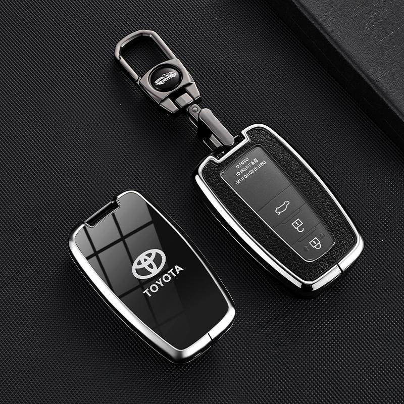 Applicable for Toyota Land Cruiser Keycase GXR Land Cruiser 4000 High-End LC300 Remote Control Bag Cover Buckle for Men
