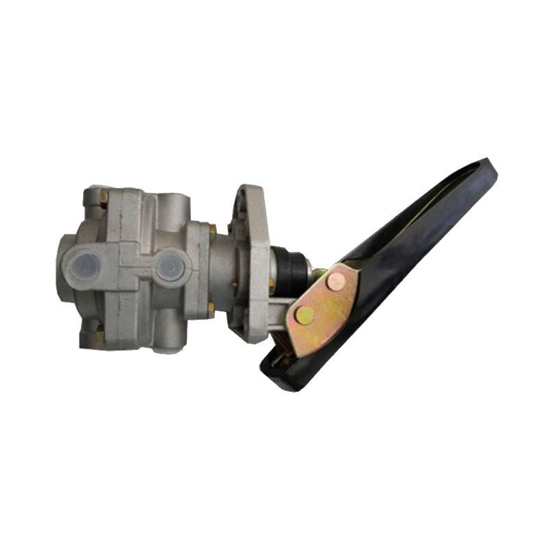 Jiefang CA1121J/CA1122J Foot Brake Master Cylinder