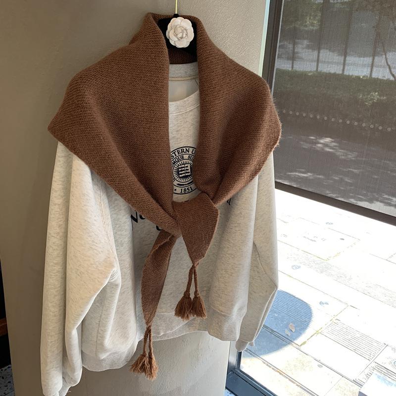 Literary Triangle Scarf Shawl Autumn And Winter Outer Scarf Hanging Spike Multi-Functional Scarf Scarf Neck Vest Versatile Triangle Scarf