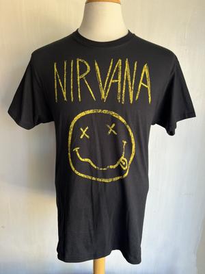 NIRVANA 2021 Official Men Chalk Smiley Face Band Logo T-shirt Size Medium
