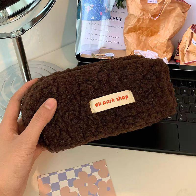 

Косметичка из овечьей шерсти, плюшевая сумка для хранения, милая сумка для канцелярских принадлежностей, большая вместительная сумка для хранения канцелярских принадлежностей, косметички