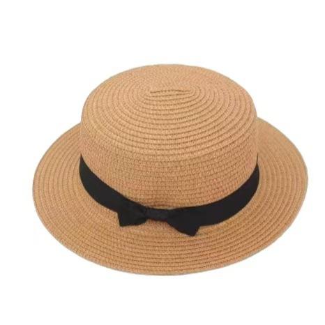 

New French flat top straw hat design temperament sunscreen hat summer beach hat for summer trips