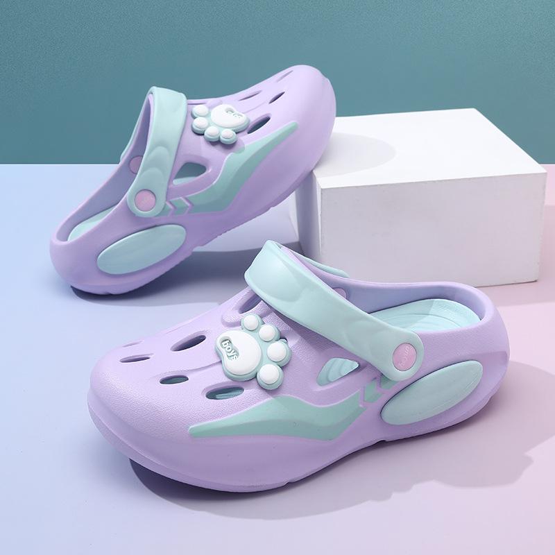 Trendy And Versatile Unisex Eva Hole Shoes For Children Perfect For Summer Beach And Outdoor Activities With Patterns Cartoon