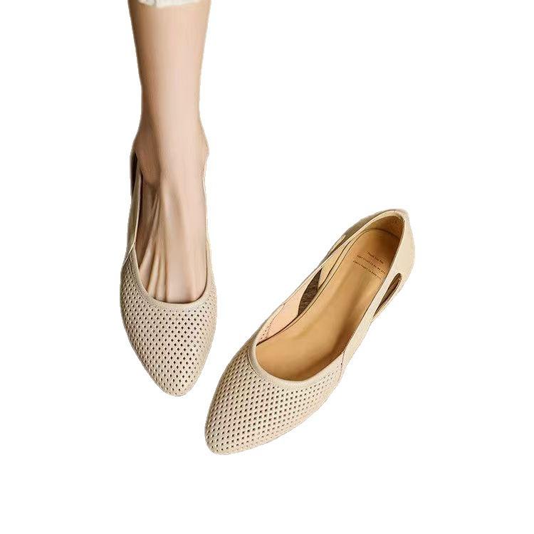Spring and summer 2025 new sandals women's sandals shallow mouth non-slip hollow soft leather pointed head bag head hole shoes women