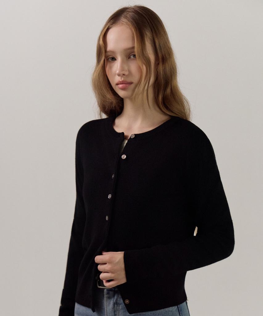 ELLIOTI Round Neck Button Cardigan_5Color