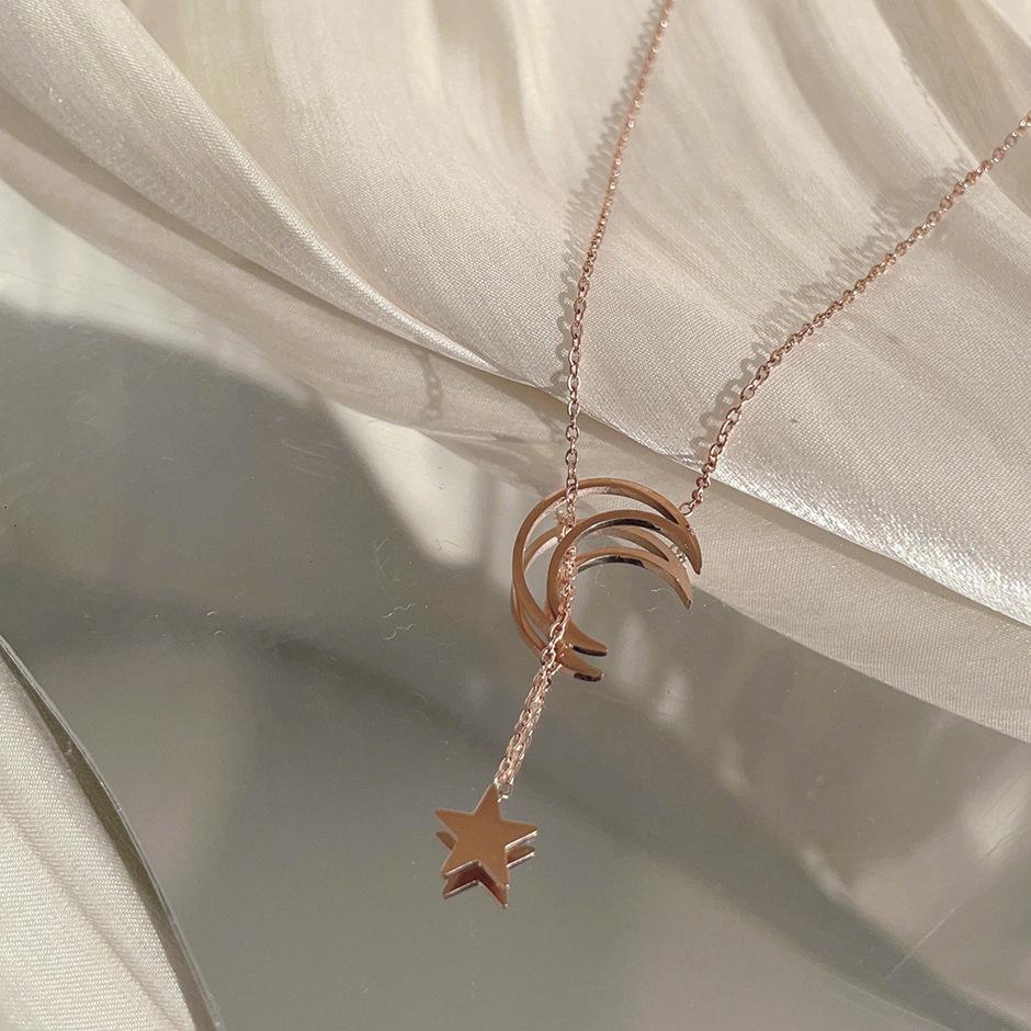 Star Moon Star Titanium Steel Necklace Women'S Autumn And Winter Sweater Chain Does Not Fade Sweet Simple Clavicle Chain