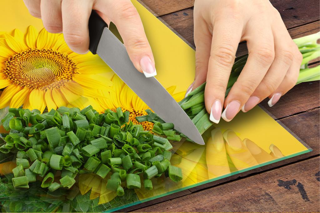 GLASS CUTTING BOARD 45x52 Flower