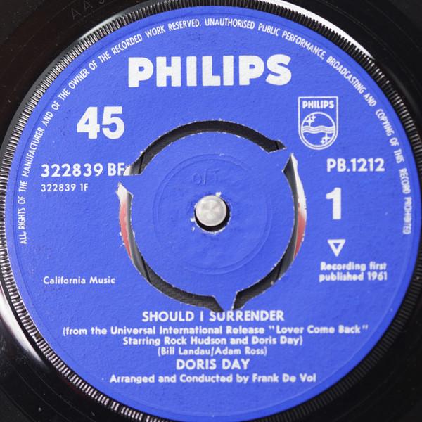 

7inch Record DORIS DAY - Should I Surrender PB1212 Philips 1962 UK Pop Used