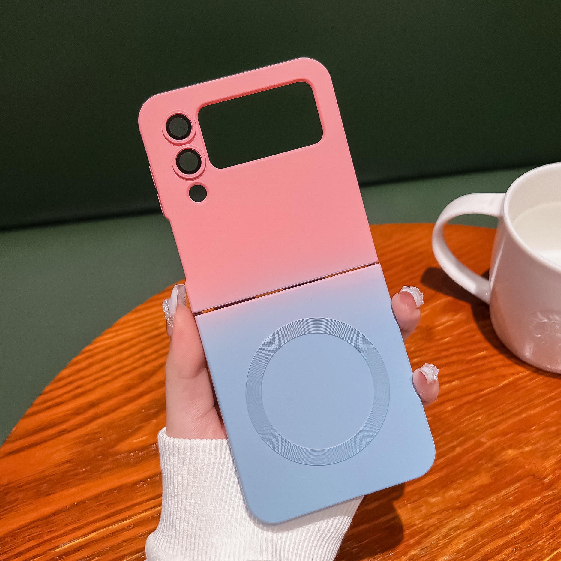 

Samsung Z Flip6 Foldable Gradient Magnetic TPU Case with Spray Paint Finish for Z Flip4/5. Samsung Z Flip4