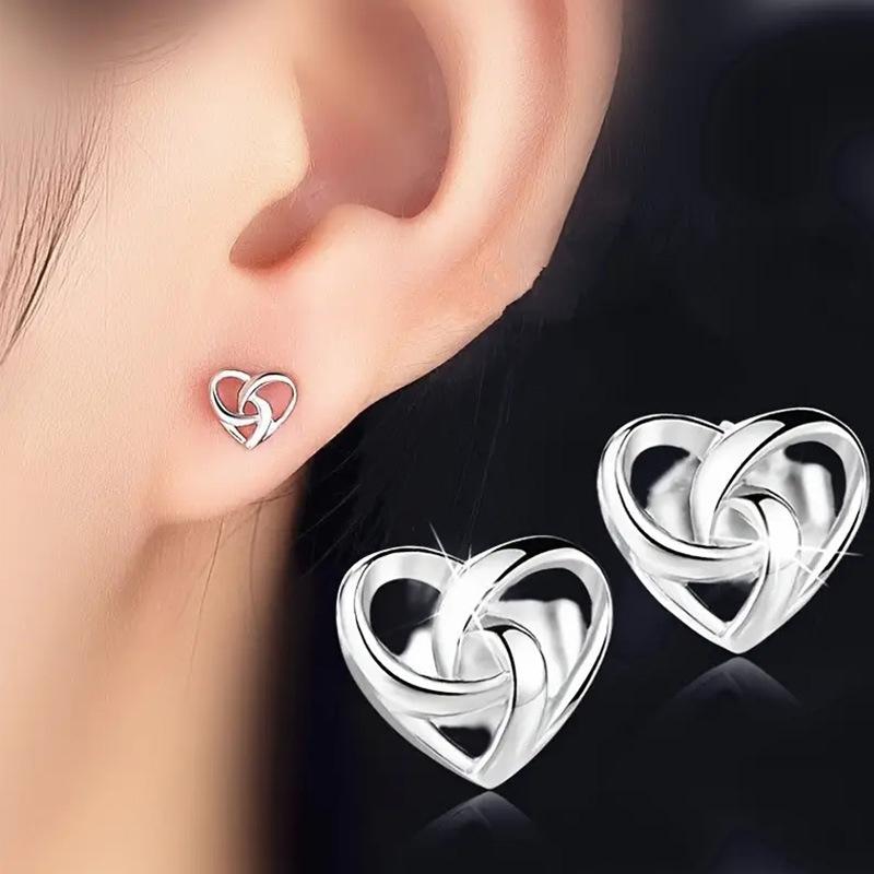 Love Interwoven Exquisite Stud Earrings, Versatile Clover Temperament Earrings, Simple Heart-Shaped Wrapped Women'S Earrings