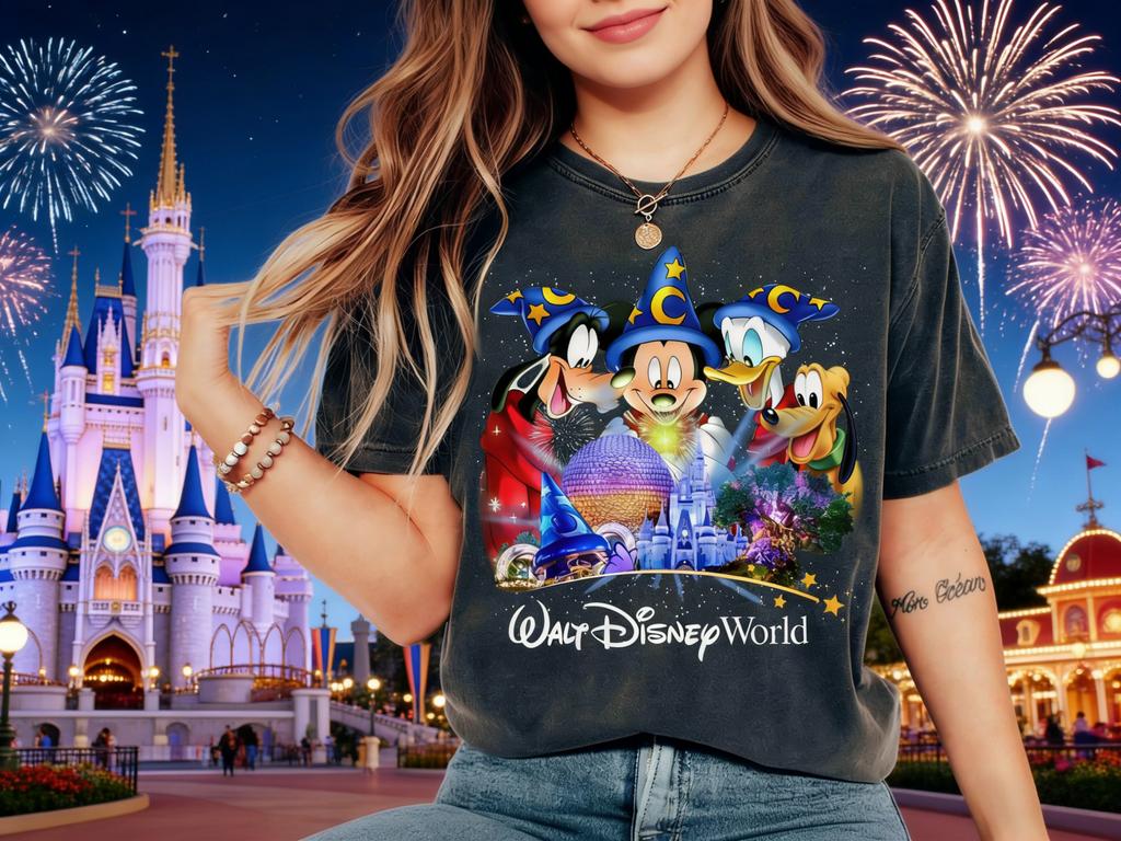 2026 Summer Disney Mickey Wizard Graphic Tshirt Men Women Fashion Cotton Quality Casual Loose Short Sleeve Classic Unisex