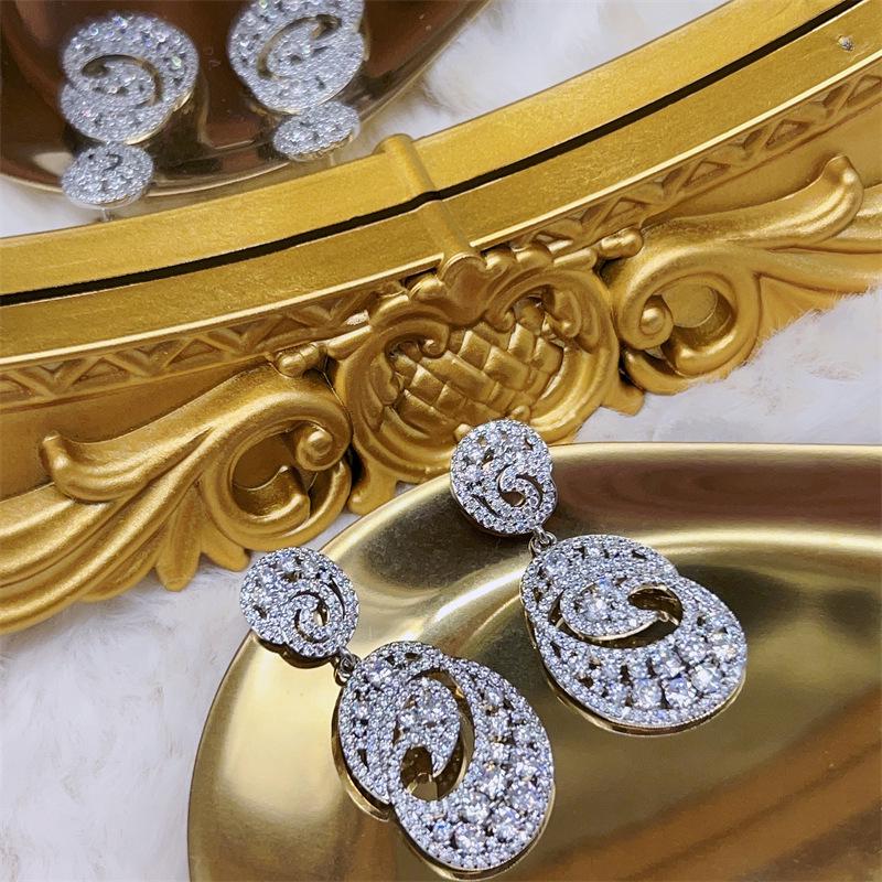 Elegant French Zircon Rhinestone Dangle Earrings - Exquisite Retro Luxury Design