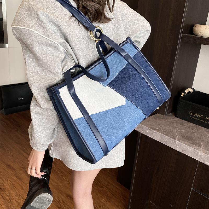 External Order Design Sense Splicing Large-capacity Tote Bag Women's 2025 New Korean Version Versatile Shoulder Bag Commuter Handbag