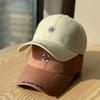 Koreanischer Baseballhut mit steifer Krempe für Damen und Herren, lässiger vielseitiger Hut mit dreidimensional gestickten Blumen, Sonnenschutz, Gesichtsformend,
