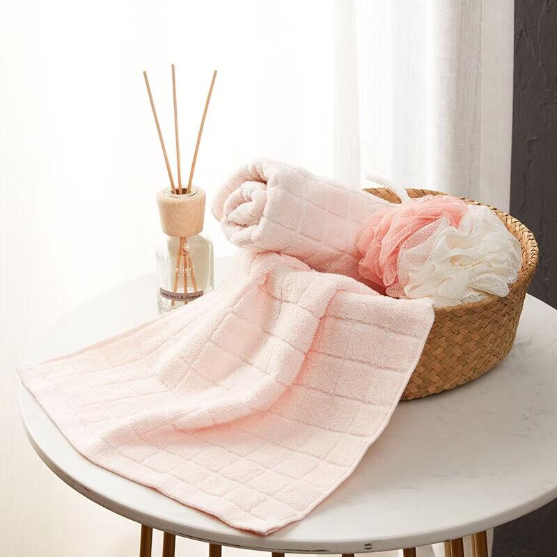 LUOLAI Fu Yun Bath & Towel Gift Set