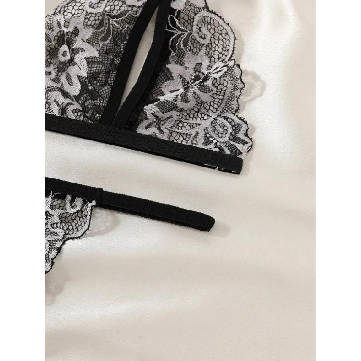 Women Sexy Lingerie Bra Thongs Sets Ultrathin Lace Lingerie Set Temptation Erotic Open Bra Crotchless Outfits For Pretty Girls