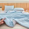 Summer Cooling Quilt Soft Breathable Cooling Quilt Lightweight Thin Quilt Quilted Construction for Bedroom Living Room Comforter