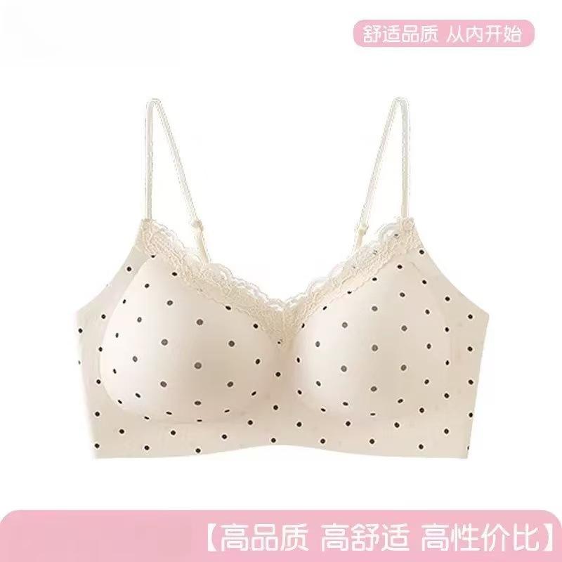 No steel ring sweet first love girl seamless breast anti-sagging bra cover