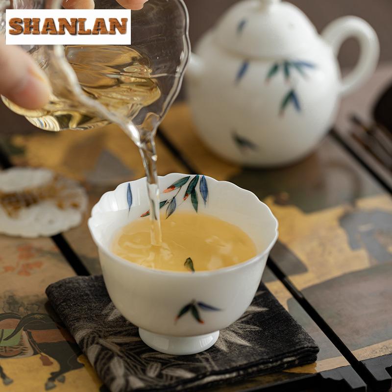 2pc/lot Hand Drawn Evergreen Bamboo High Foot Teacup Vintage Tea Bowl Beautiful Tea Cup Personal Cup Chazhan Master Cups 70ml
