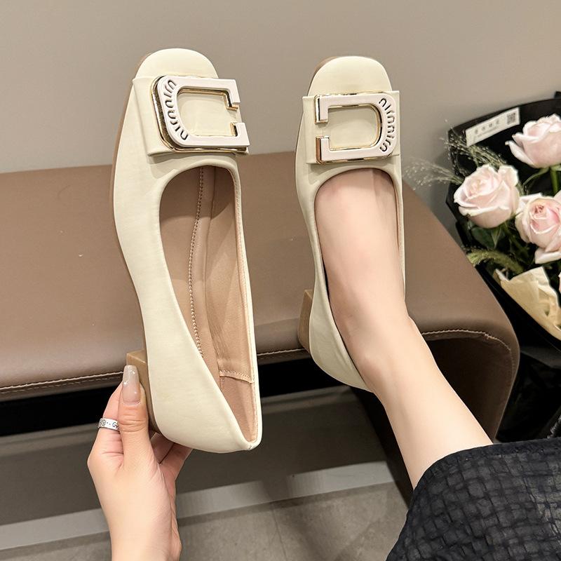 Doudou shoes women's new shallow soft leather flats four seasons with skirts fairy gentle soft sole single shoes
