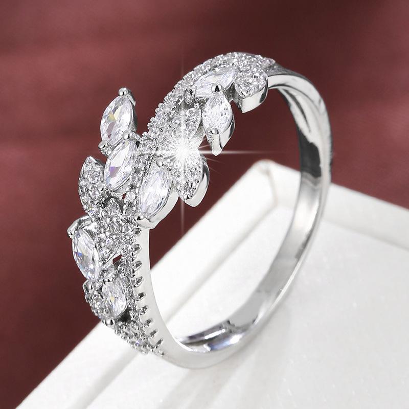 Exquisite Wheat Ear Zircon-Inlaid Copper Ring - Simple, Fashionable Pastoral Style Women's Jewelry