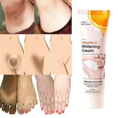 Crema Illuminante alla Vitamina C per Zone Scure con Benefici Idratanti e Schiarenti della Melanina
