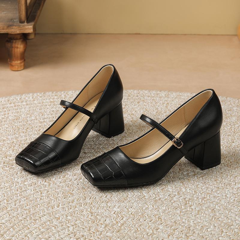 

Туфли Мэри Джейн в стиле ретро, сочетающиеся по цвету, в стиле маленького аромата, на толстом каблуке, с квадратным носком, одинарные туфли, женские туфли на высоком каблуке с осенью 34 чёрный