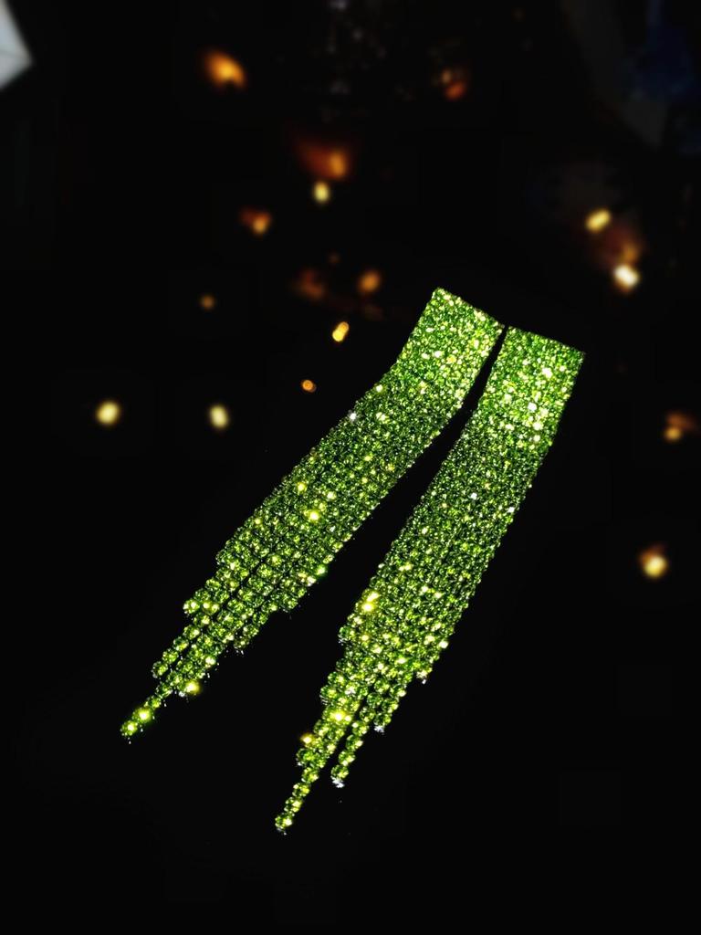 Elegant Rhinestone Tassel Earrings: High-End Shiny Diamond Design for Women