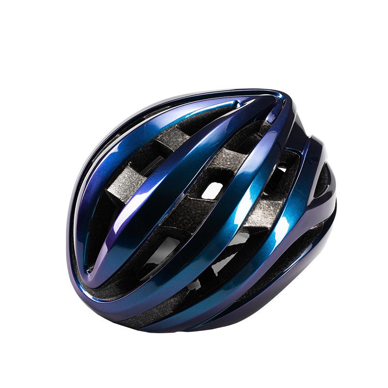 One-piece lightweight cycling helmet Outdoor roller skating Mountaineering hard hat helmet Off-road mountain bike helmet