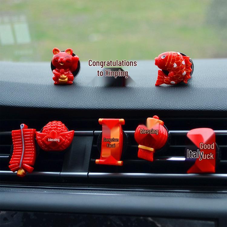 

Праздничный автомобильный ароматизатор с креплением на дефлектор - Ароматерапевтическое украшение для салона автомобиля Great Luck