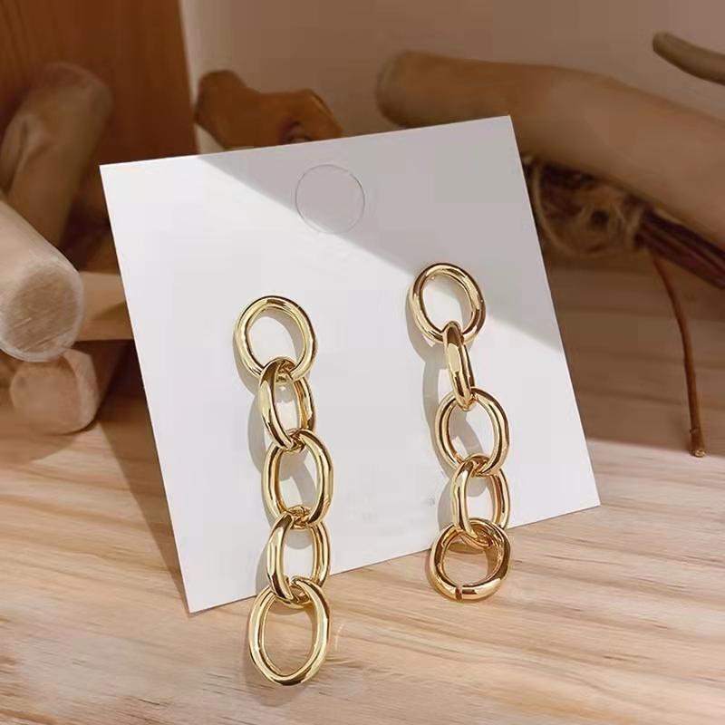 New Hip-hop Chain Earrings Female Metal Tassel Earrings for Women Hollow Geometric Statement Dangle Earrings bijoux femme
