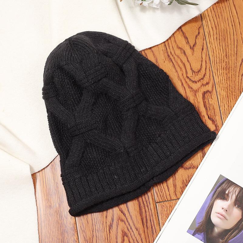

Hat Women s New Wool Hat Curled Knitted Baotou Cold Hat Women s Thin Stacking Hat Small Hat One size [head circumference 55-58CM]