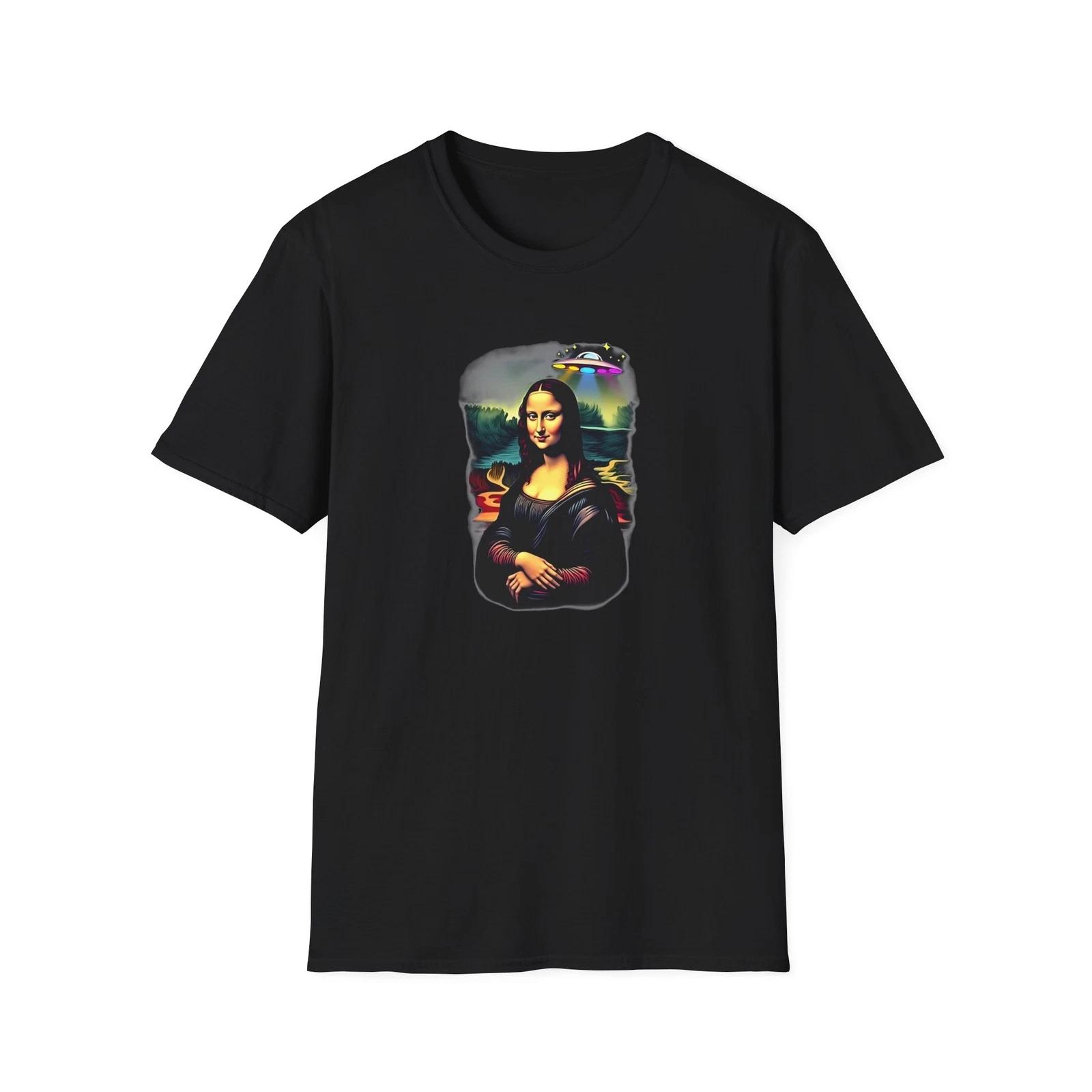 

Mona Lisa Flying Saucer, 100% Cotton Softstyle T. Alien, Extraterrestrial. 3XL