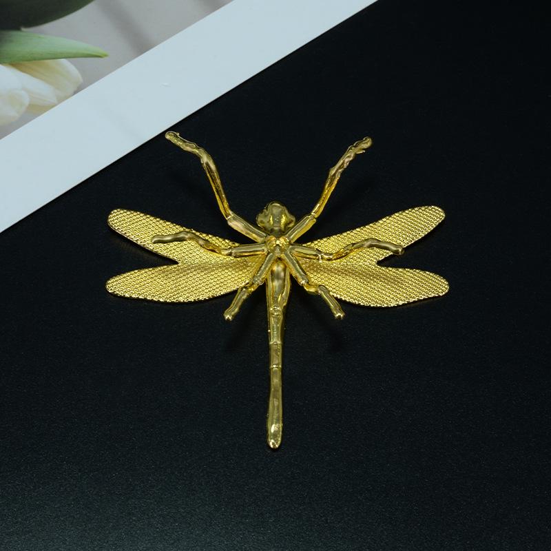 Dragonfly Iron Lid Holder & Tea Table Ornament