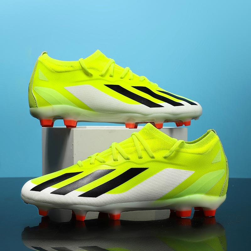 Low-top Football Shoes with Broken Nails, Young Men's and Women's Large-size Long Nails, Artificial Grass Competition Training Shoes - 2025