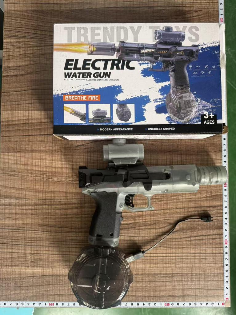 Children's Water-Powered High-Pressure Water Gun for Outdoor and Pool Play