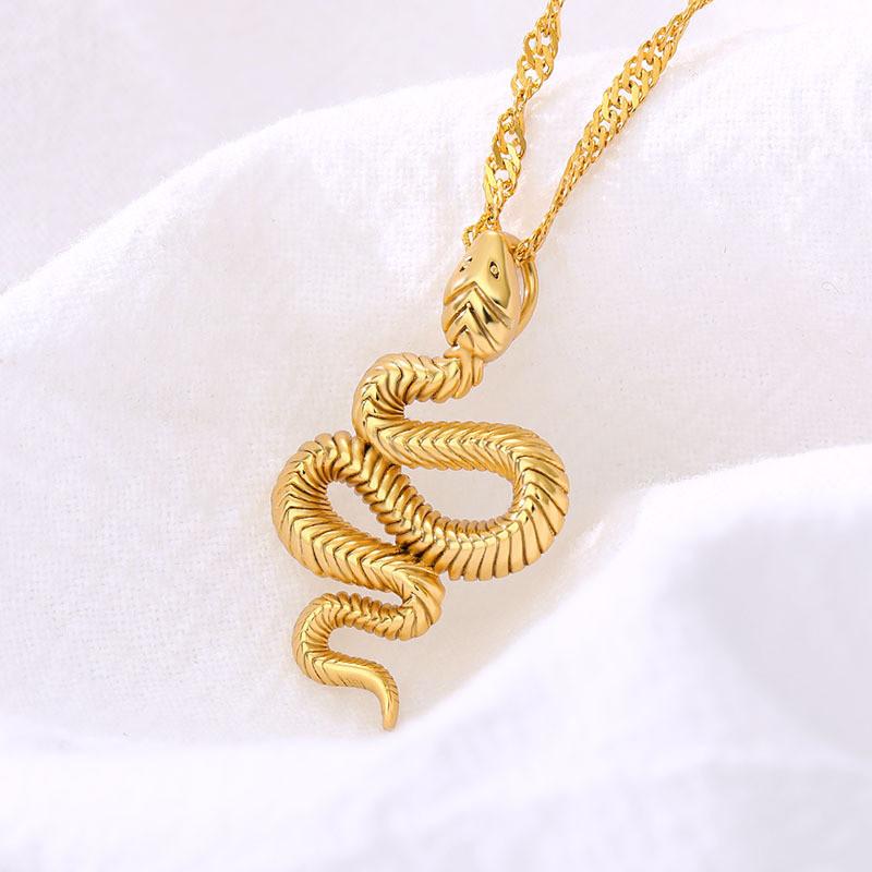 Elegant Gold And Silver Alloy Snake Pendant Necklace For Women Fashion Accessory
