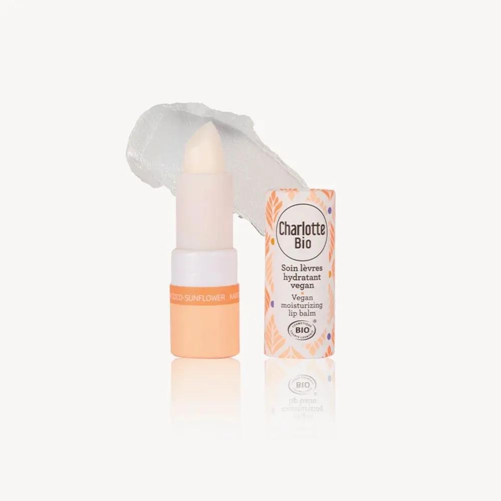 

A gentle and moisturizing French organic & vegan certified lip balm that prevents lip dryness and flaking.