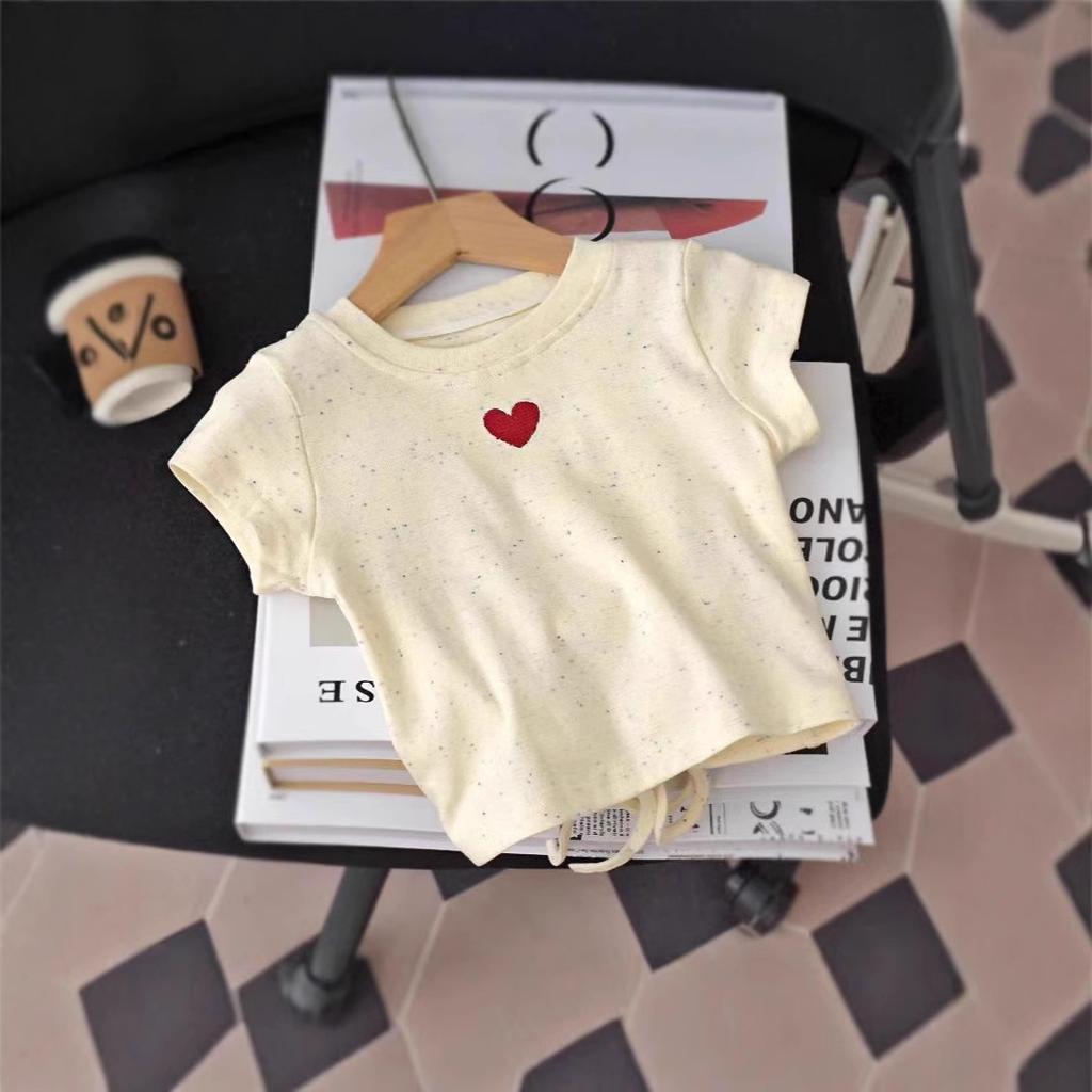 Toddler Kids Speckled Cream Crew Neck Tee, Cute Red Heart Chest Embroidery Side Adjustable Drawstring Hem Soft Knit Short Sleeve Summer Top