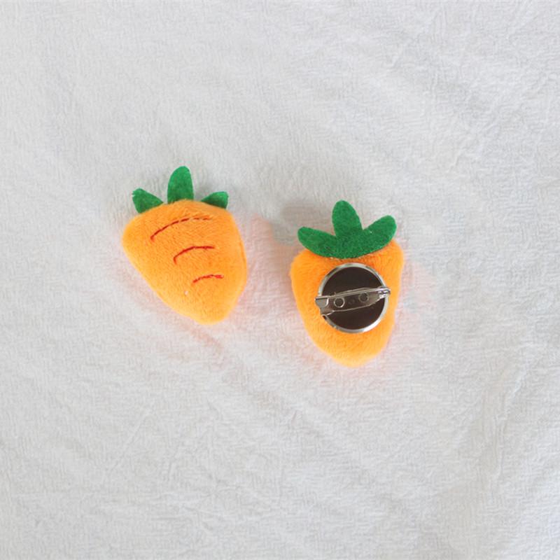 Adorable White Bunny Carrot Brooch - Cute Plush Rabbit Accessory for Bags, Hats, and Clothes