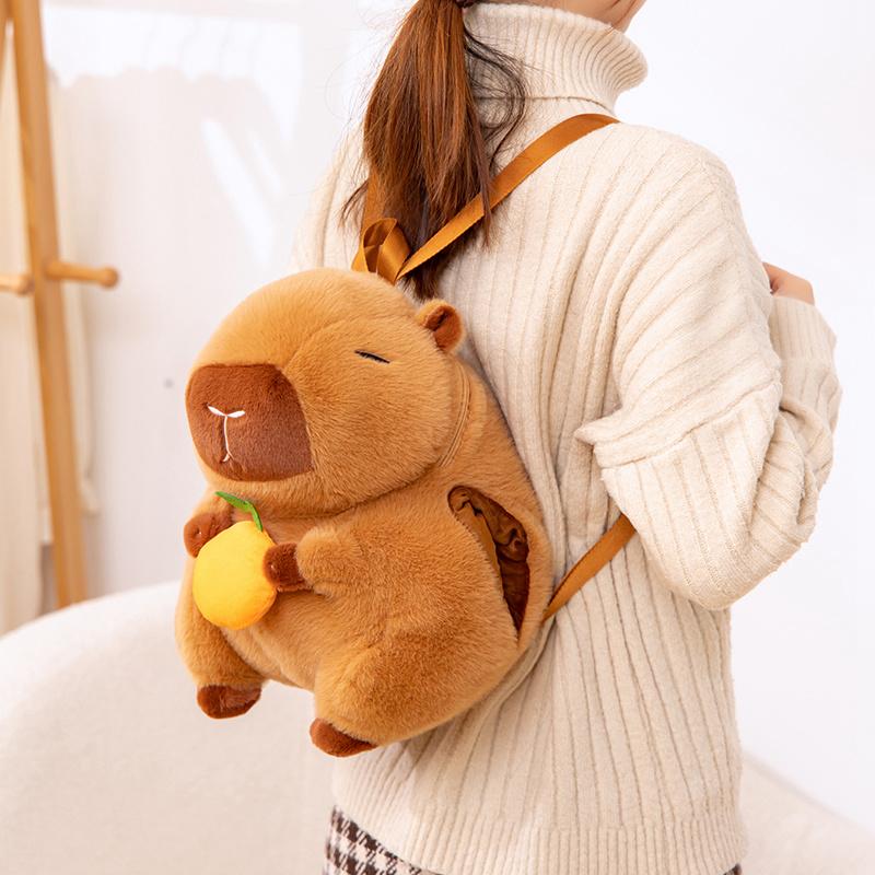 1 Stück 33 cm Süßer Capybara Plüschrucksack Kawaii Tier Capybara Handwärmer Kissen Stofftier Weich Für Valentinstagsgeschenk