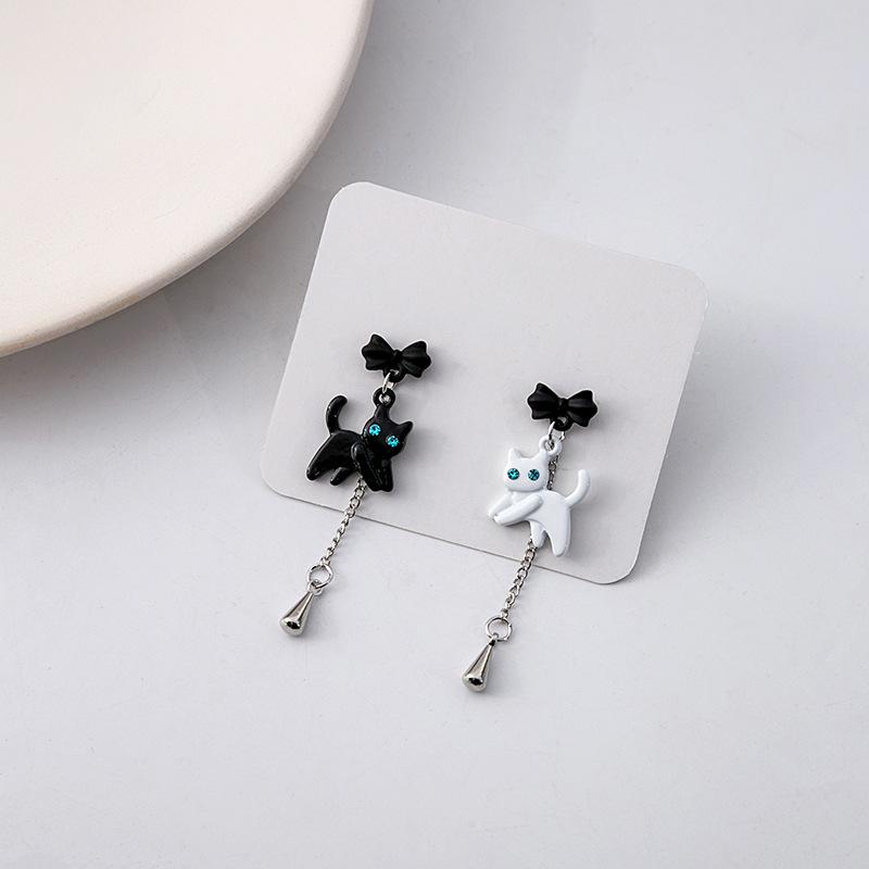 Silver Needle Asymmetrical Cartoon Cat Bowknot Earrings - Cute, Sweet Japanese & Korean Design